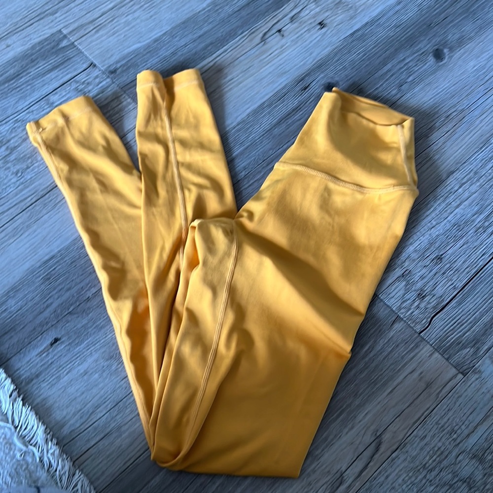 Mustard yellow paragon leggings